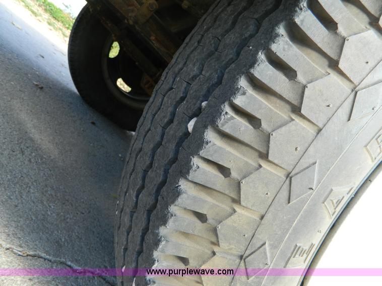 image for item AZ9019 1955 Ford F500 fire truck