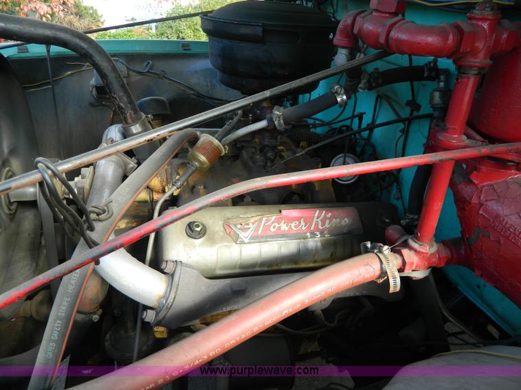 image for item AZ9019 1955 Ford F500 fire truck