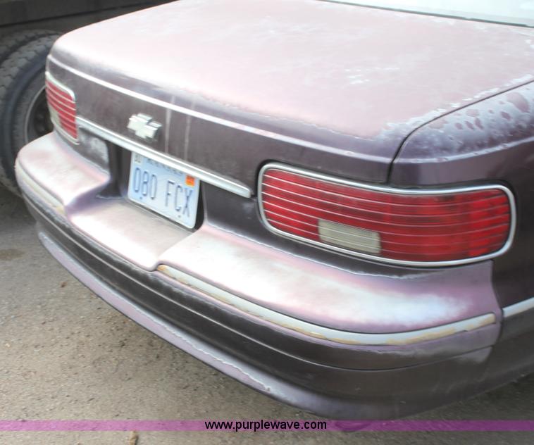 image for item G4488 1993 Chevrolet Caprice Classic
