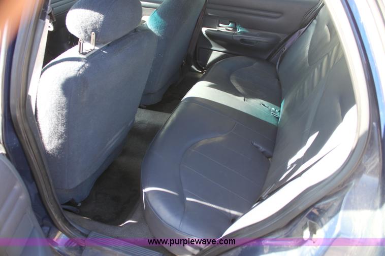 image for item G4489 2000 Ford Crown Victoria Police Interceptor