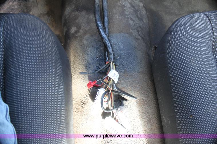 image for item G4490 2004 Ford Crown Victoria Police Interceptor