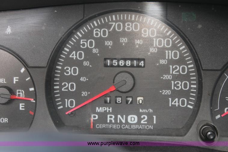 image for item G4490 2004 Ford Crown Victoria Police Interceptor