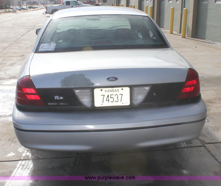 image for item G4491 2000 Ford Crown Victoria Police Interceptor