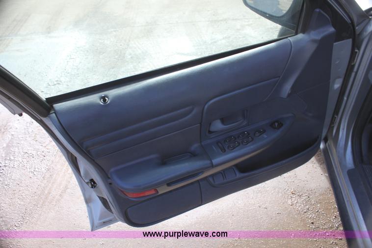 image for item G4491 2000 Ford Crown Victoria Police Interceptor