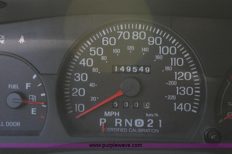 image for item G4491 2000 Ford Crown Victoria Police Interceptor