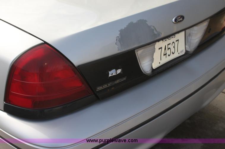 image for item G4491 2000 Ford Crown Victoria Police Interceptor