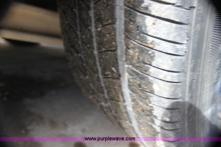 image for item G4491 2000 Ford Crown Victoria Police Interceptor