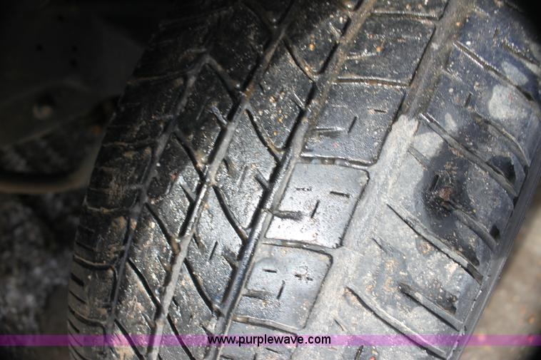 image for item G4491 2000 Ford Crown Victoria Police Interceptor