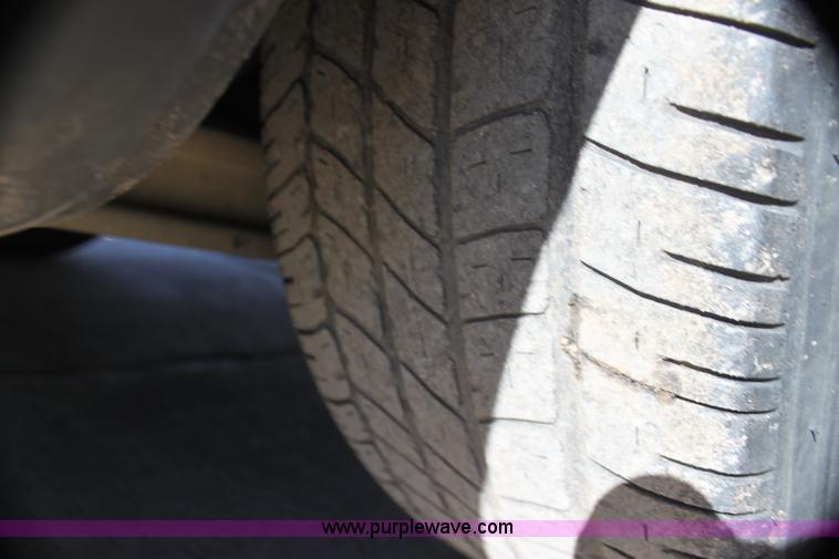 image for item G4493 2003 Ford Crown Victoria Police Interceptor