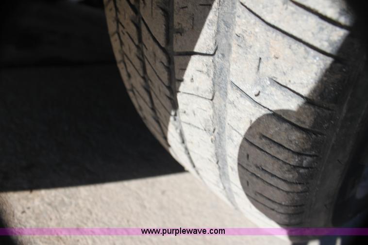 image for item G4493 2003 Ford Crown Victoria Police Interceptor