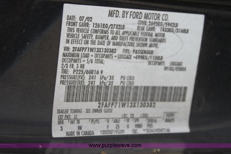 image for item G4493 2003 Ford Crown Victoria Police Interceptor