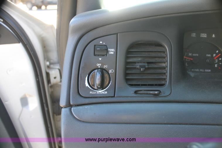 image for item G4494 2001 Ford Crown Victoria Police Interceptor