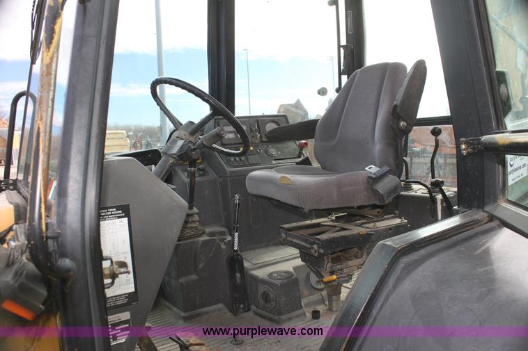 image for item G4495 Ford 575D Turbo backhoe