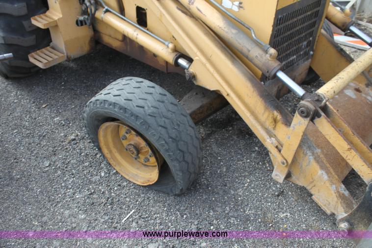 image for item G4495 Ford 575D Turbo backhoe