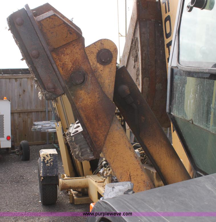 image for item G4495 Ford 575D Turbo backhoe