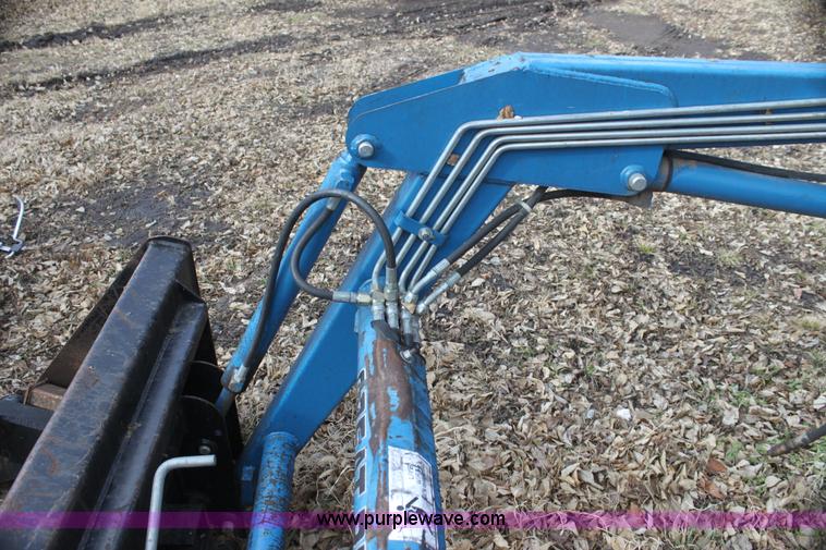 image for item G4497 Great Bend 330 loader