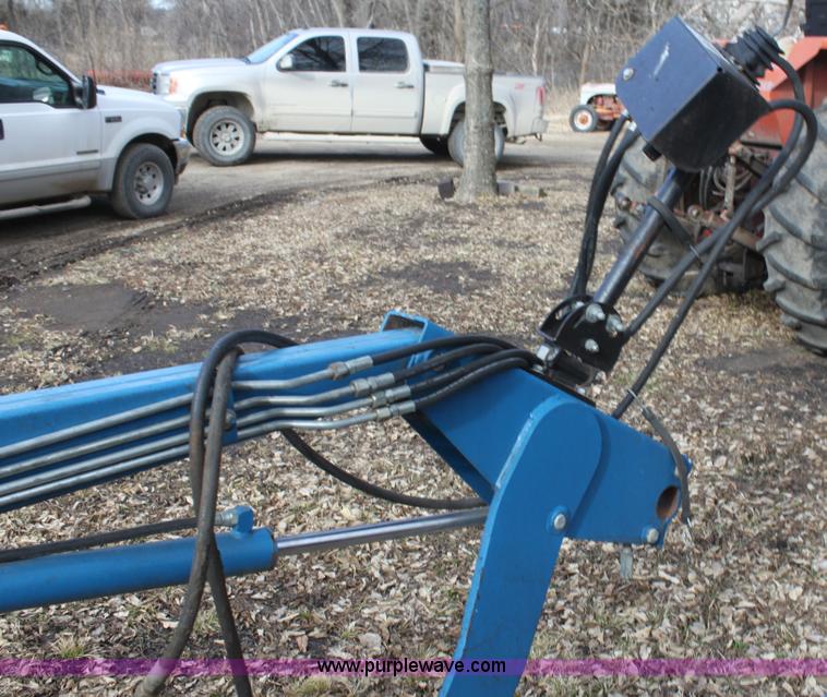 image for item G4497 Great Bend 330 loader