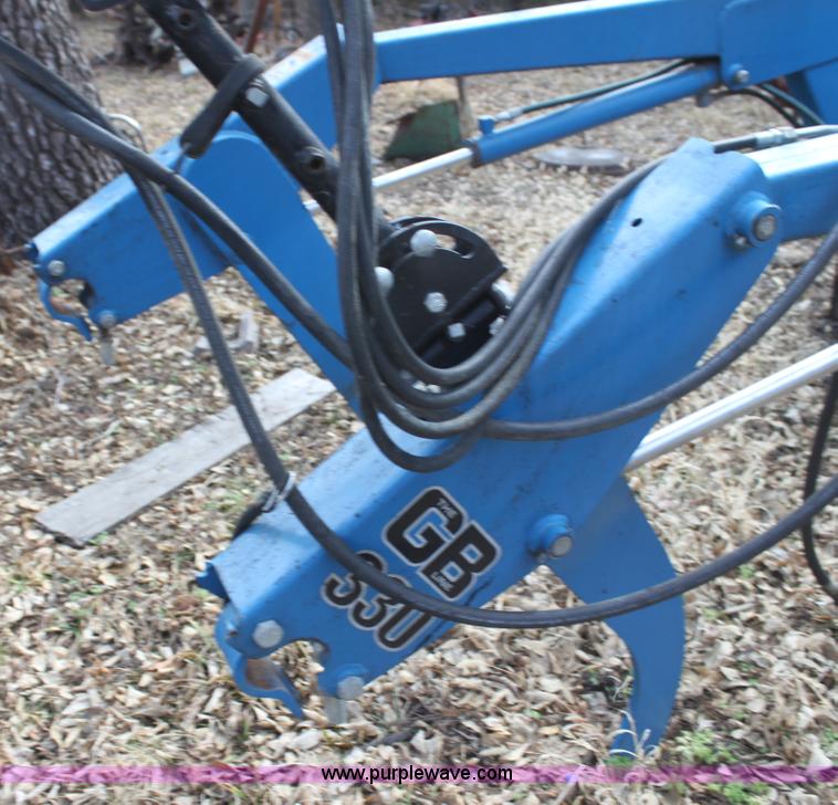 image for item G4497 Great Bend 330 loader