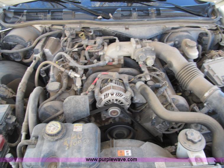 image for item G9637 2008 Ford Crown Victoria Police Interceptor