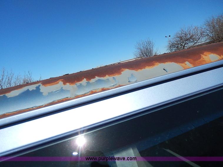 image for item H1285 1997 Ford Club Wagon bus