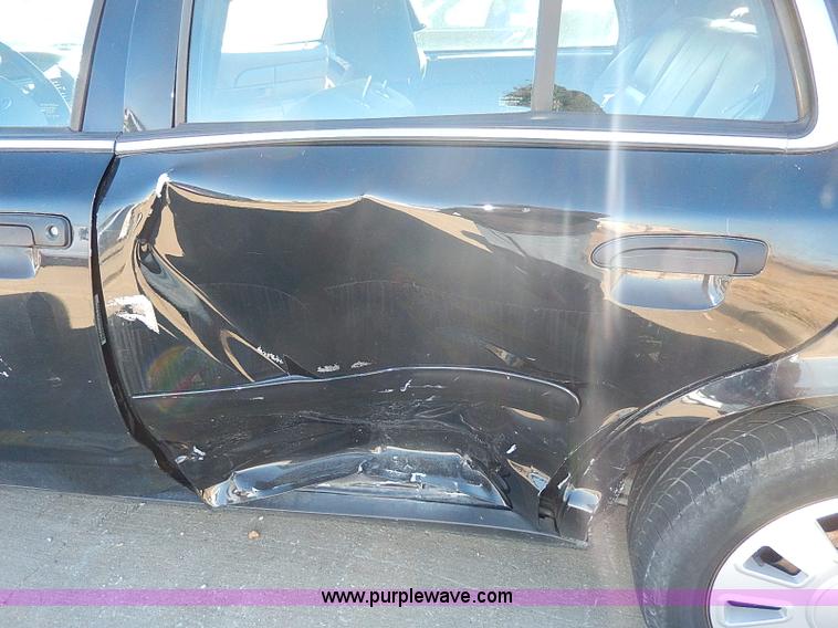 image for item H1287 2006 Ford Crown Victoria Police Interceptor