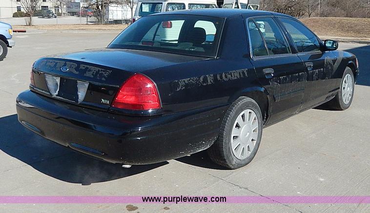 image for item H1288 2009 Ford Crown Victoria Police Interceptor