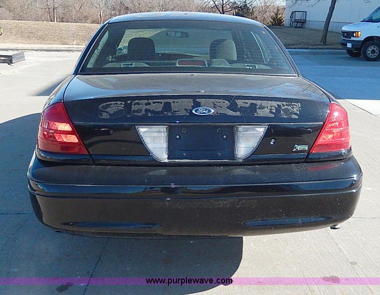 image for item H1288 2009 Ford Crown Victoria Police Interceptor
