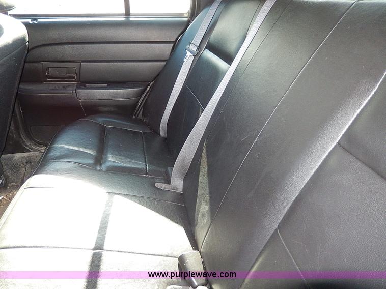 image for item H1288 2009 Ford Crown Victoria Police Interceptor