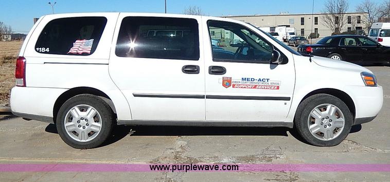 image for item H1289 2008 Chevrolet Uplander LS van