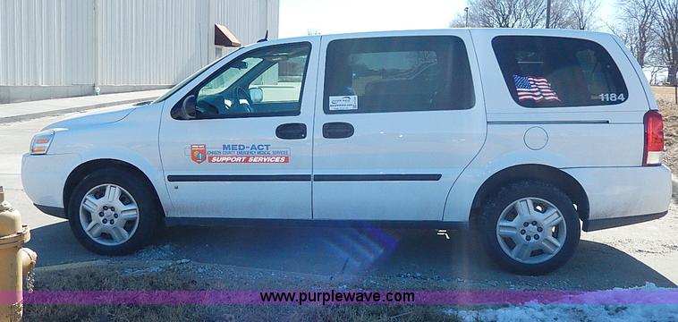 image for item H1289 2008 Chevrolet Uplander LS van