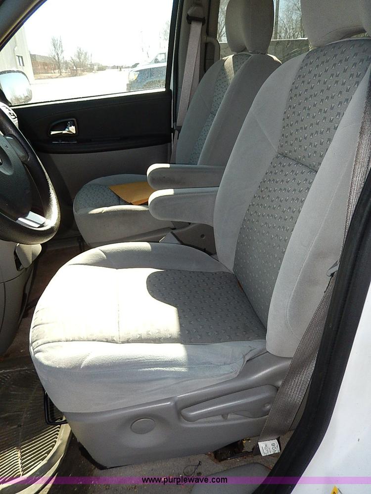 image for item H1289 2008 Chevrolet Uplander LS van