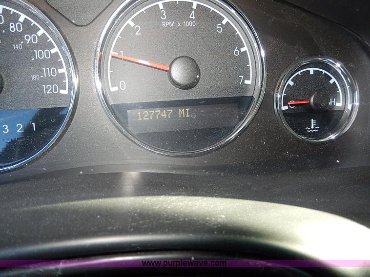 image for item H1289 2008 Chevrolet Uplander LS van