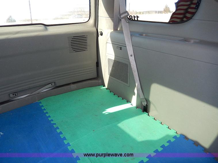 image for item H1289 2008 Chevrolet Uplander LS van