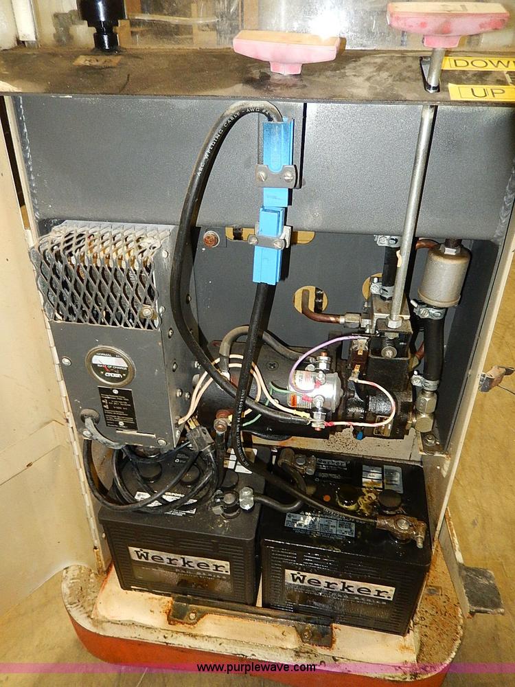 image for item H1294 Crown 15B electric pallet jack