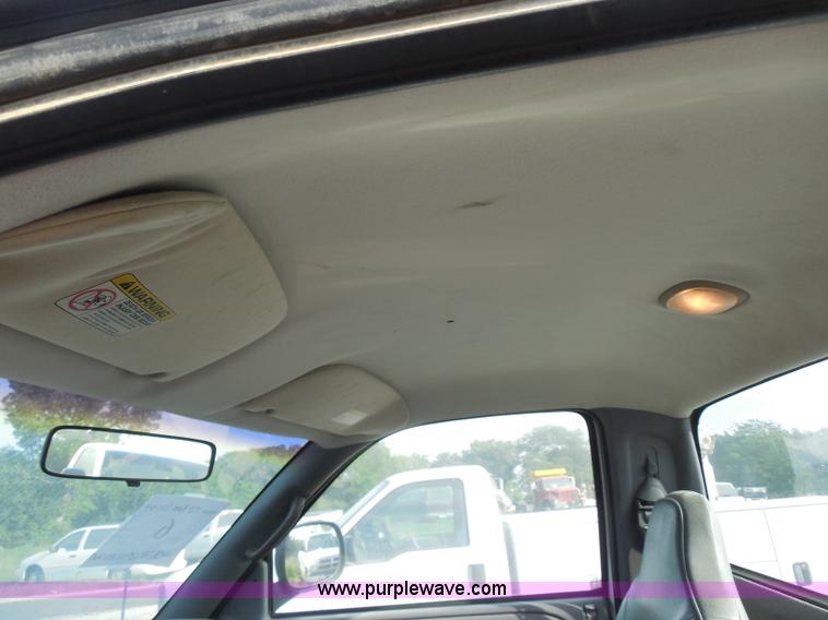 image for item H6671 1998 Dodge Ram 1500 pickup truck