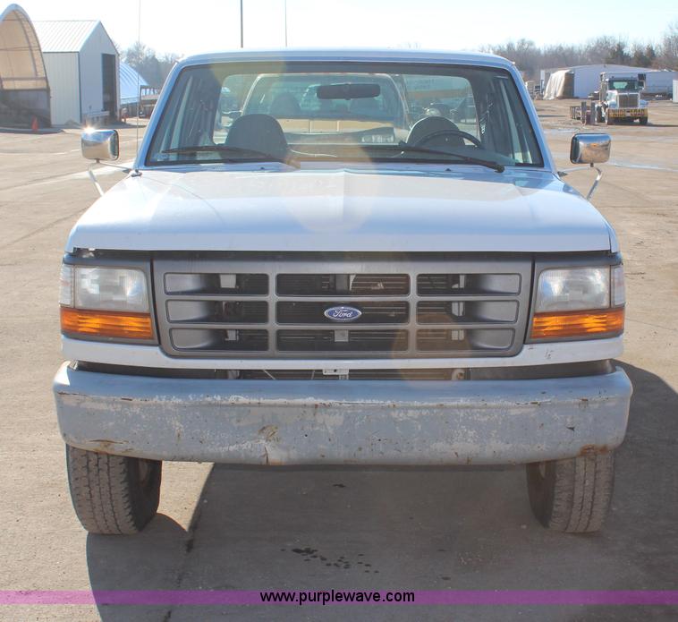 image for item H7759 1995 Ford F250 HD XL SuperCab pickup truck