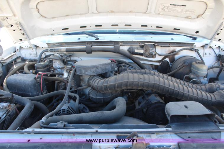 image for item H7759 1995 Ford F250 HD XL SuperCab pickup truck