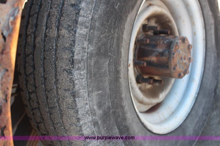 image for item H7759 1995 Ford F250 HD XL SuperCab pickup truck