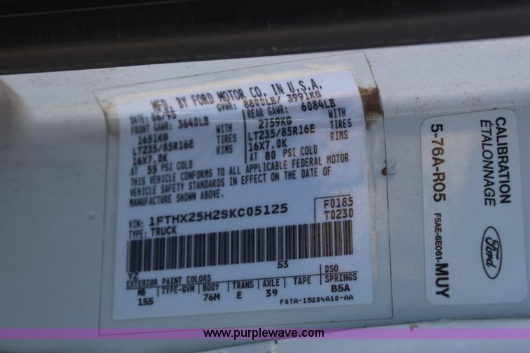 image for item H7759 1995 Ford F250 HD XL SuperCab pickup truck