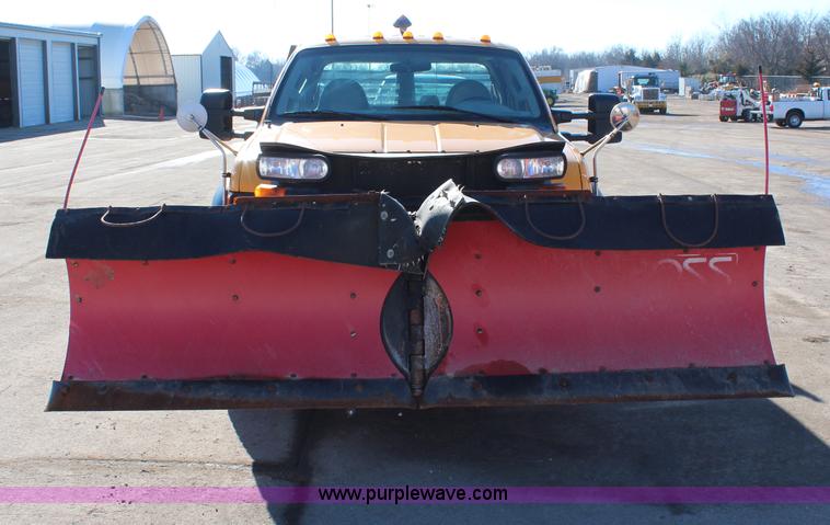 image for item H7760 2008 Ford F450 Super Duty XL Crew Cab flatbed truck