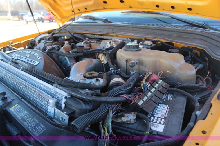 image for item H7760 2008 Ford F450 Super Duty XL Crew Cab flatbed truck