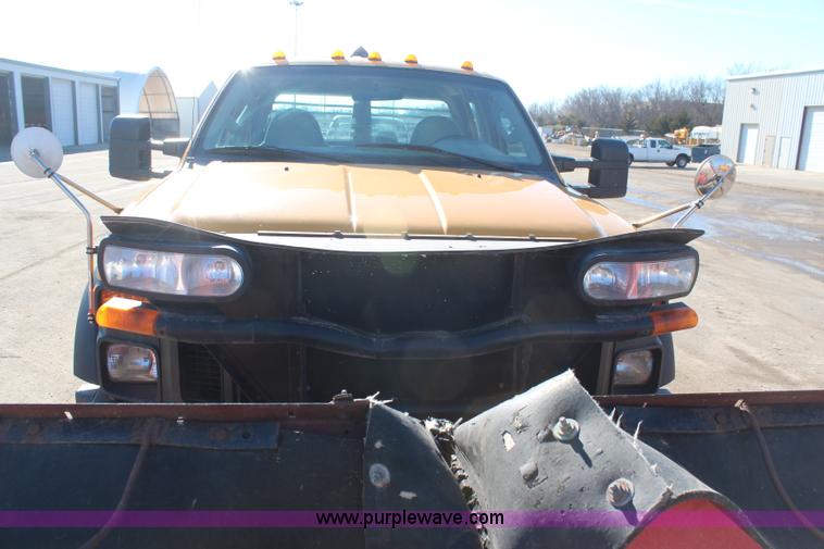 image for item H7760 2008 Ford F450 Super Duty XL Crew Cab flatbed truck