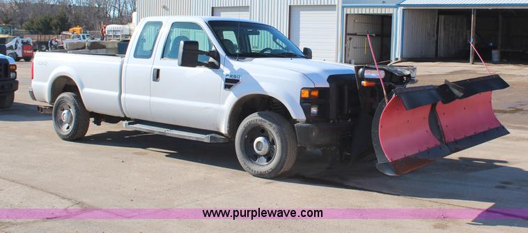 image for item H7761 2008 Ford F250 Super Duty XL SuperCab pickup truck