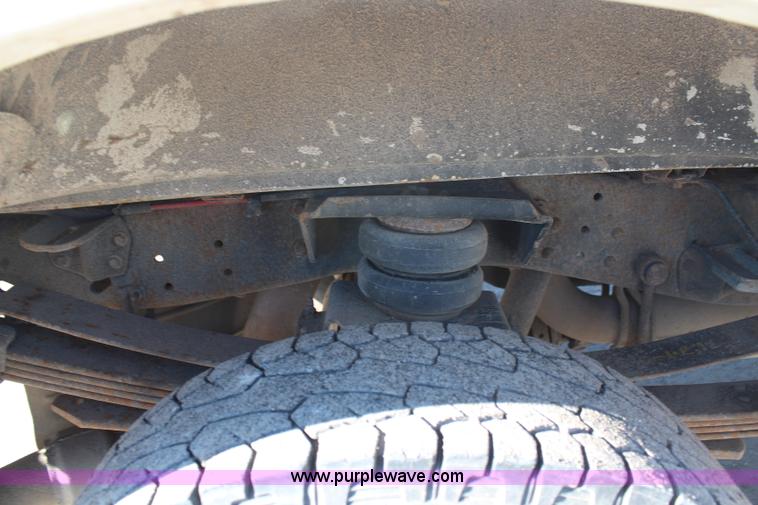 image for item H7761 2008 Ford F250 Super Duty XL SuperCab pickup truck