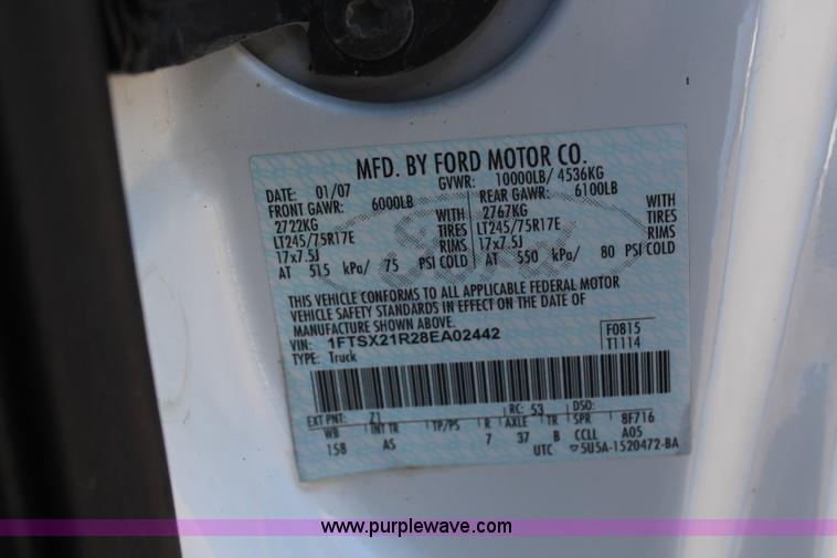 image for item H7761 2008 Ford F250 Super Duty XL SuperCab pickup truck