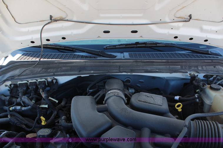 image for item H7762 2008 Ford F250 Super Duty XL SuperCab pickup truck