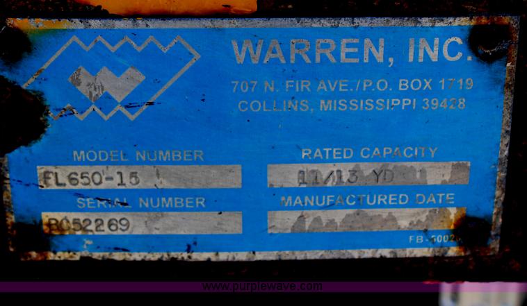 image for item H7764 2003 International 7400 dump truck