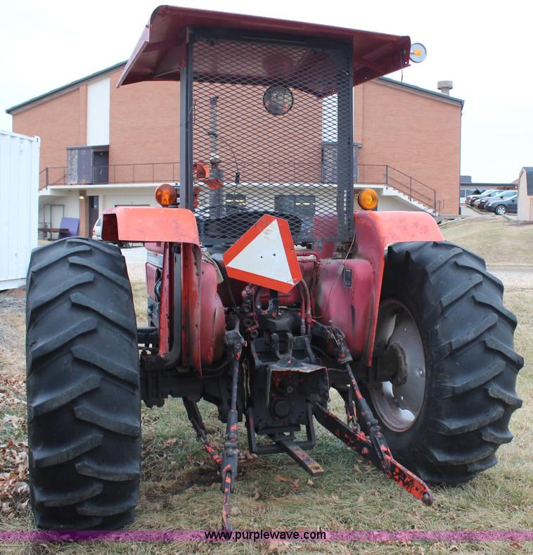 image for item H7786 1991 Case IH 695 tractor