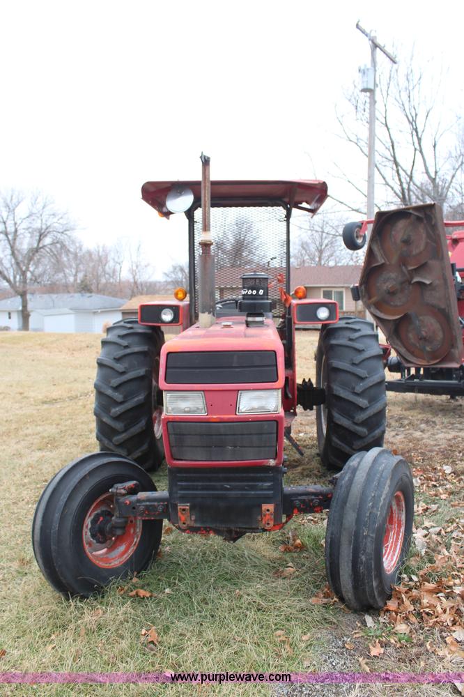 image for item H7786 1991 Case IH 695 tractor
