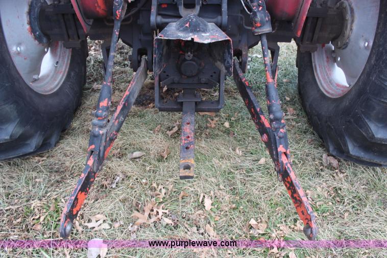 image for item H7786 1991 Case IH 695 tractor